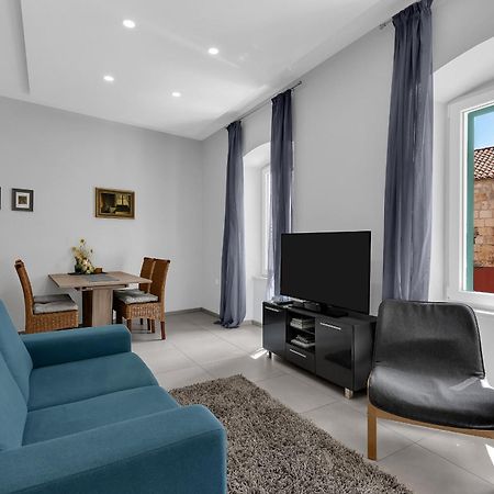 City Center Apartment Dvor Kalalarga Makarská Exteriér fotografie