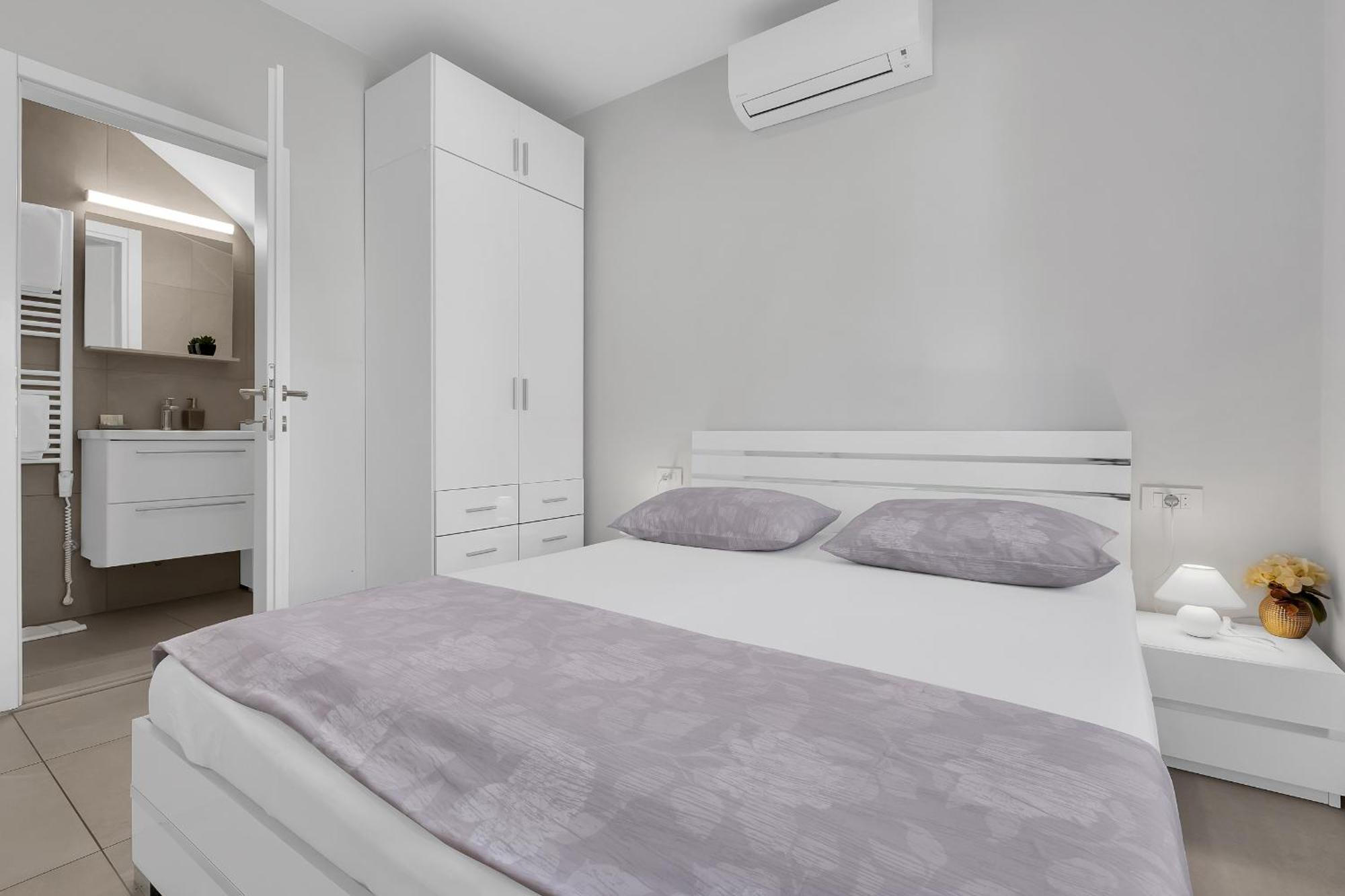 City Center Apartment Dvor Kalalarga Makarská Exteriér fotografie
