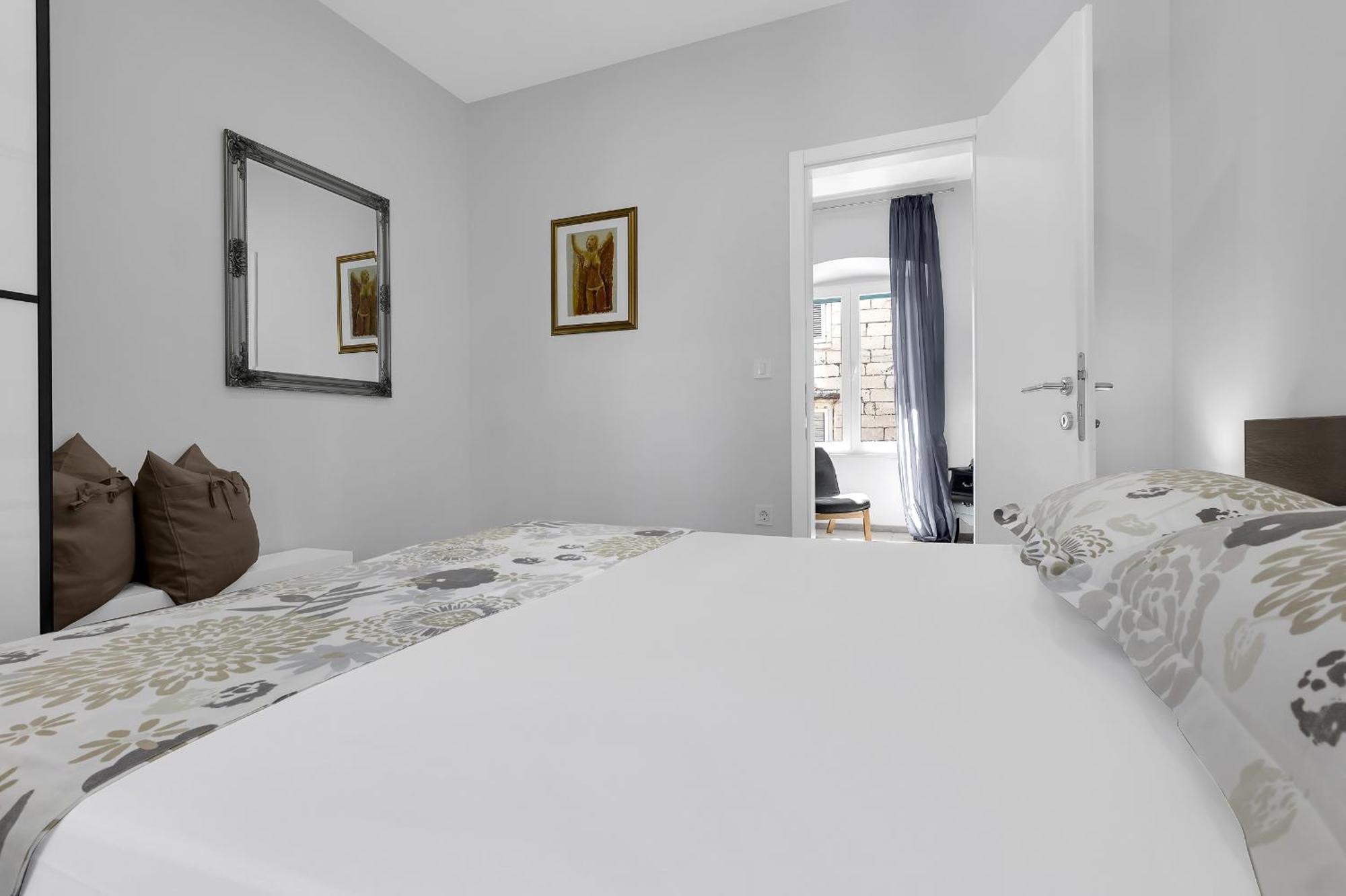 City Center Apartment Dvor Kalalarga Makarská Exteriér fotografie