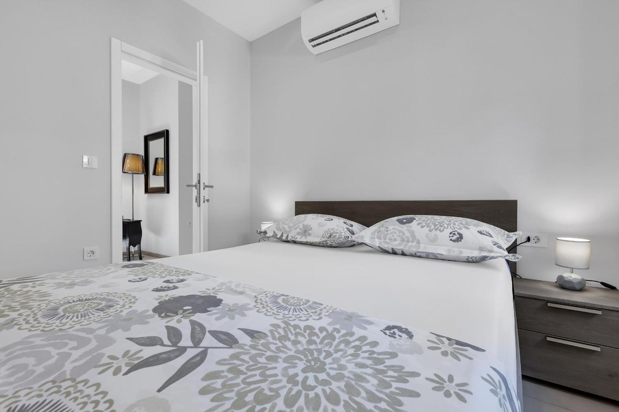 City Center Apartment Dvor Kalalarga Makarská Exteriér fotografie